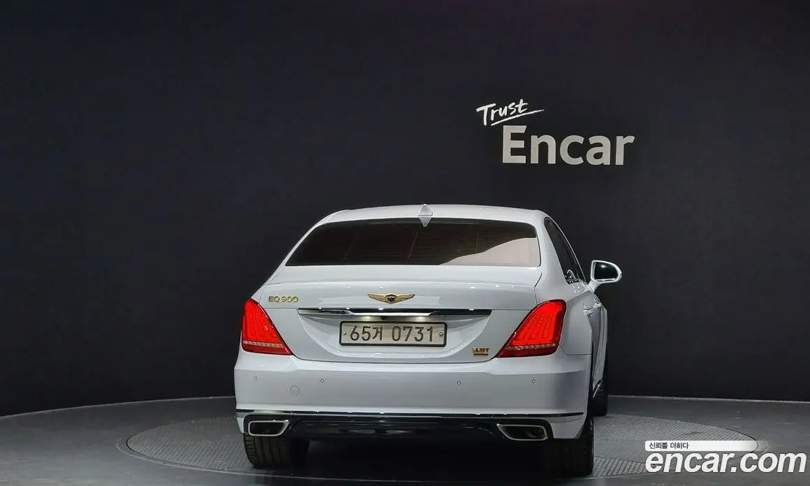 Genesis EQ900 2016 3.3 автомат (гидро), фото 4 Genesis EQ900 2016 3.3 автомат (гидро), фото 4