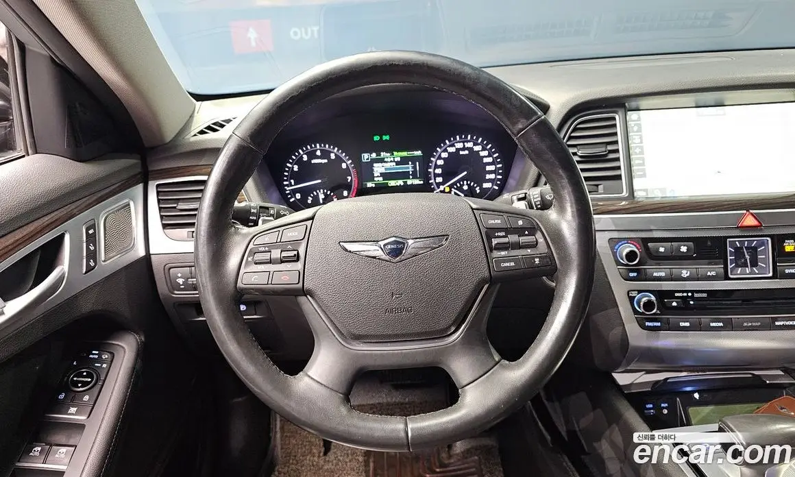 Genesis G80 2017 3.3 автомат (гидро), фото 19 Genesis G80 2017 3.3 автомат (гидро), фото 19