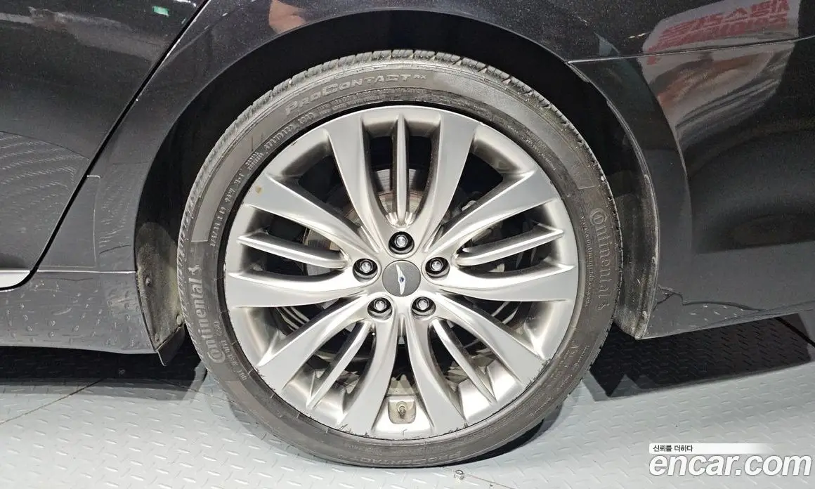 Genesis G80 2017 3.3 автомат (гидро), фото 7 Genesis G80 2017 3.3 автомат (гидро), фото 7