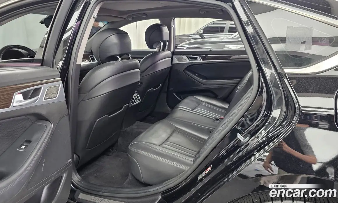 Genesis G80 2017 3.3 автомат (гидро), фото 16