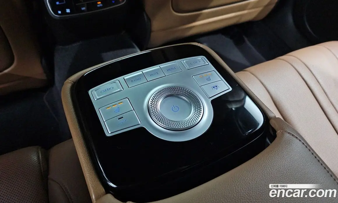 Genesis G80 2021 2.5 автомат (гидро), фото 32 Genesis G80 2021 2.5 автомат (гидро), фото 32