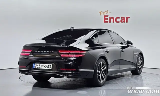 Genesis G80, 2024, 17 128 км