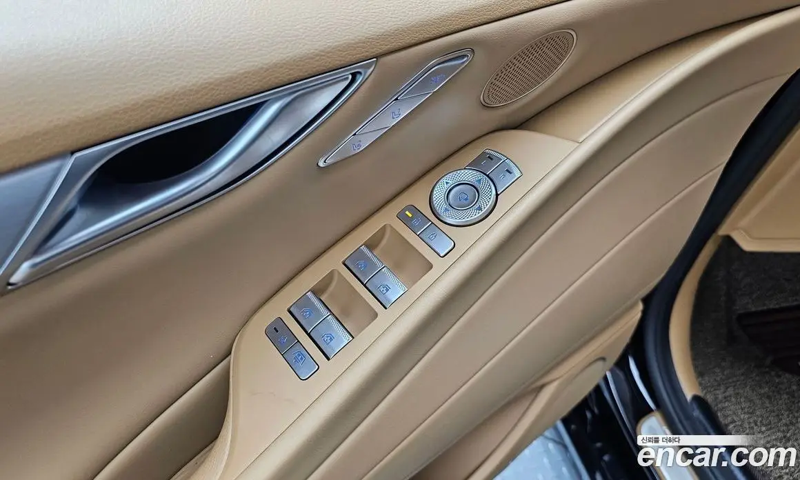 Genesis G80 2024 2.5 автомат (гидро), фото 28 Genesis G80 2024 2.5 автомат (гидро), фото 28