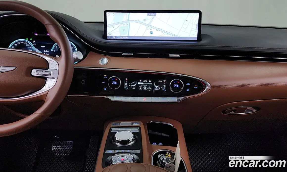 Genesis GV70 2021 2.5 автомат (гидро), фото 20 Genesis GV70 2021 2.5 автомат (гидро), фото 20