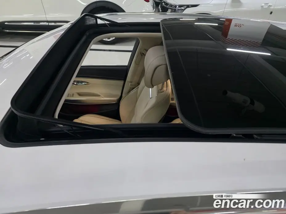 Genesis GV70 2023 2.5 автомат (гидро), фото 15
