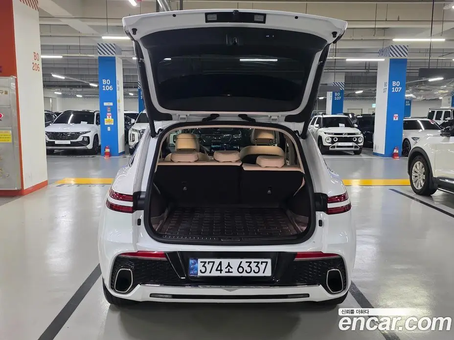 Genesis GV70 2023 2.5 автомат (гидро), фото 18