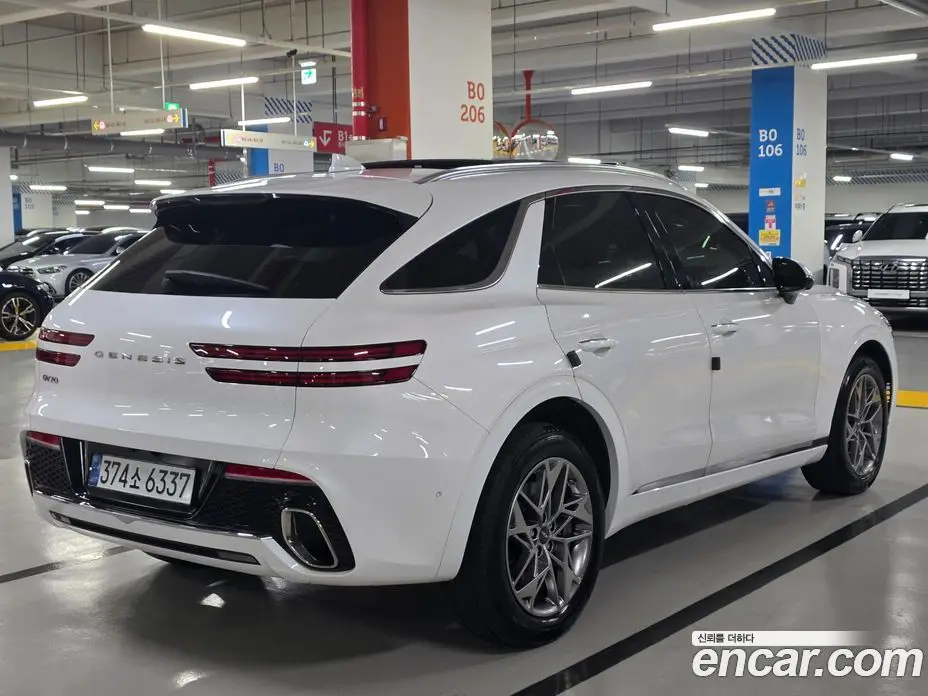 Genesis GV70 2023 2.5 автомат (гидро), фото 3