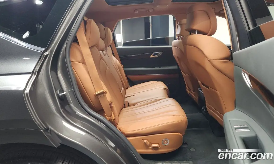 Genesis GV80 2024 2.5 автомат (гидро), фото 17 Genesis GV80 2024 2.5 автомат (гидро), фото 17