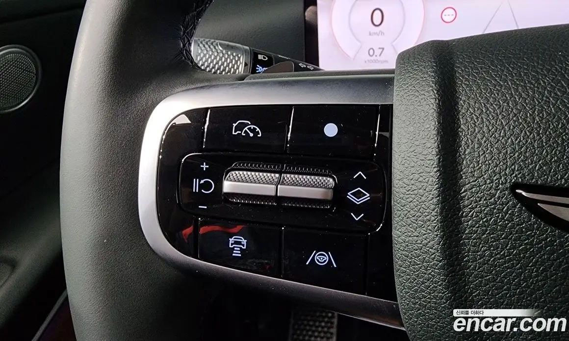 Genesis GV80 2024 2.5 автомат (гидро), фото 22 Genesis GV80 2024 2.5 автомат (гидро), фото 22