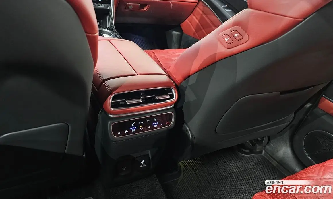 Genesis GV80 2024 2.5 автомат (гидро), фото 29 Genesis GV80 2024 2.5 автомат (гидро), фото 29