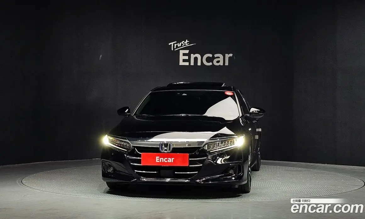 Honda Accord 2021 2.0 автомат (гидро), фото 3