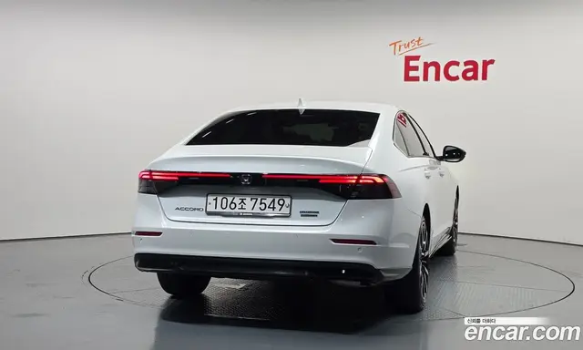 Honda Accord 2024 2.0 автомат (гидро), миниатюра 4
