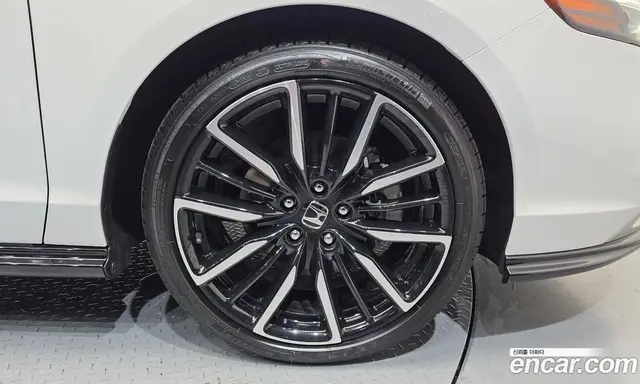 Honda Accord 2024 2.0 автомат (гидро), миниатюра 5