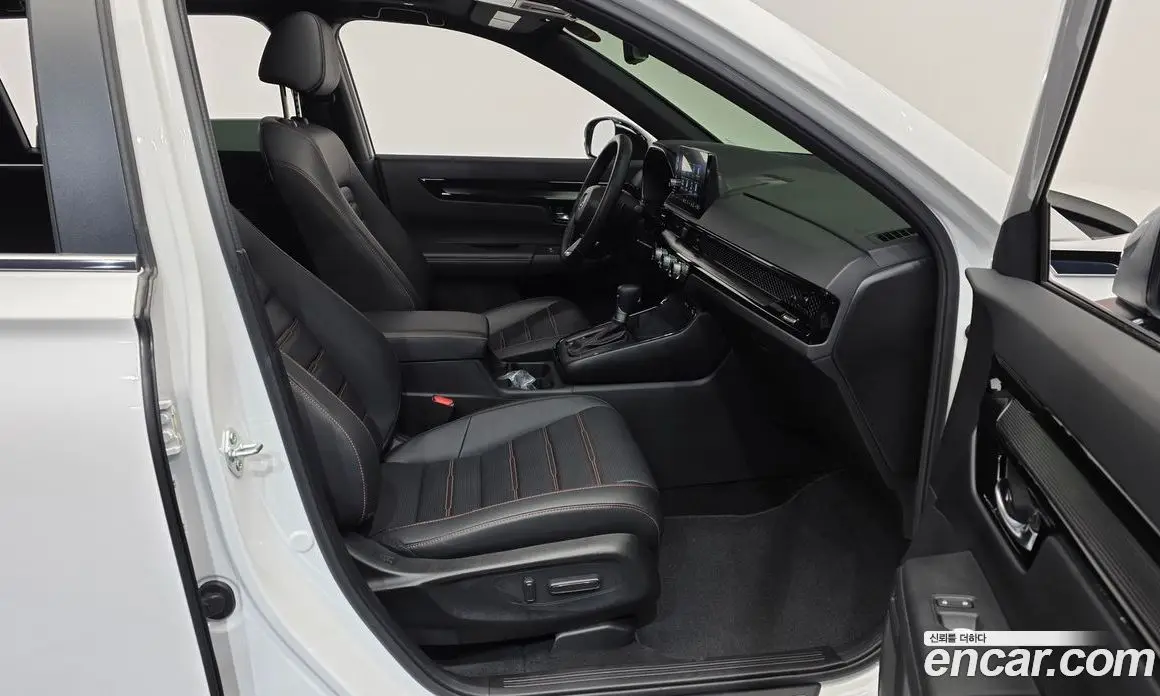 Honda CR-V 2025 2.0 автомат (гидро), фото 17 Honda CR-V 2025 2.0 автомат (гидро), фото 17
