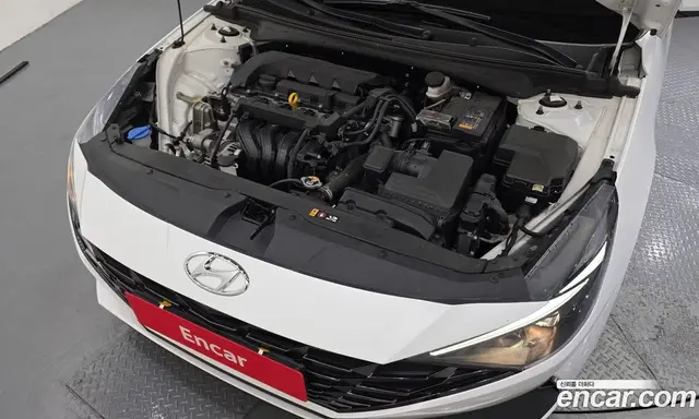 Hyundai Avante 2022 1.6 автомат (гидро), миниатюра 6 Hyundai Avante 2022 1.6 автомат (гидро), миниатюра 6
