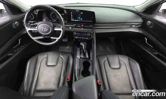 Hyundai Avante 2022 1.6 автомат (гидро), миниатюра 7 Hyundai Avante 2022 1.6 автомат (гидро), миниатюра 7