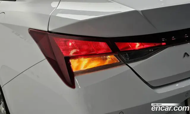 Hyundai Avante 2022 1.6 автомат (гидро), миниатюра 9 Hyundai Avante 2022 1.6 автомат (гидро), миниатюра 9