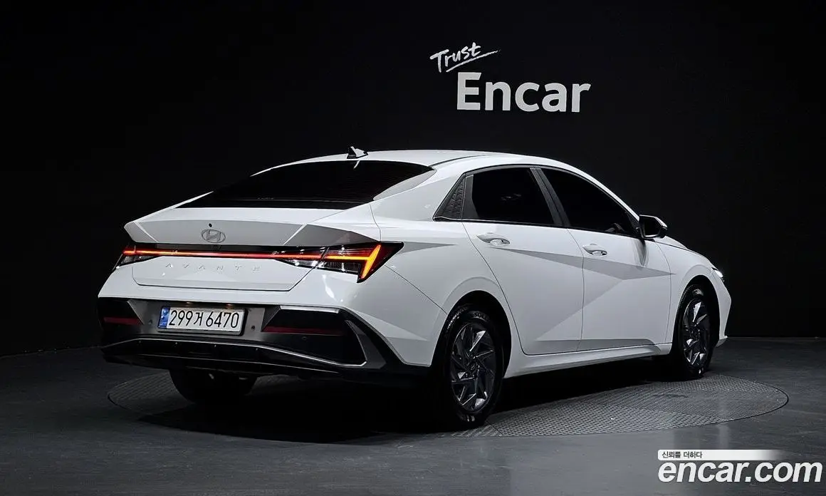 Hyundai Avante 2024 1.6 автомат (гидро), фото 1 Hyundai Avante 2024 1.6 автомат (гидро), фото 1