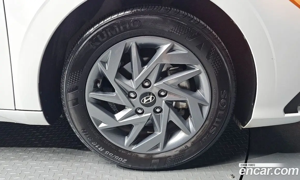 Hyundai Avante 2024 1.6 автомат (гидро), фото 4 Hyundai Avante 2024 1.6 автомат (гидро), фото 4