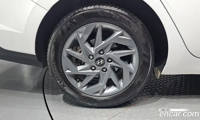 Hyundai Avante 2024 1.6 автомат (гидро), миниатюра 6 Hyundai Avante 2024 1.6 автомат (гидро), миниатюра 6