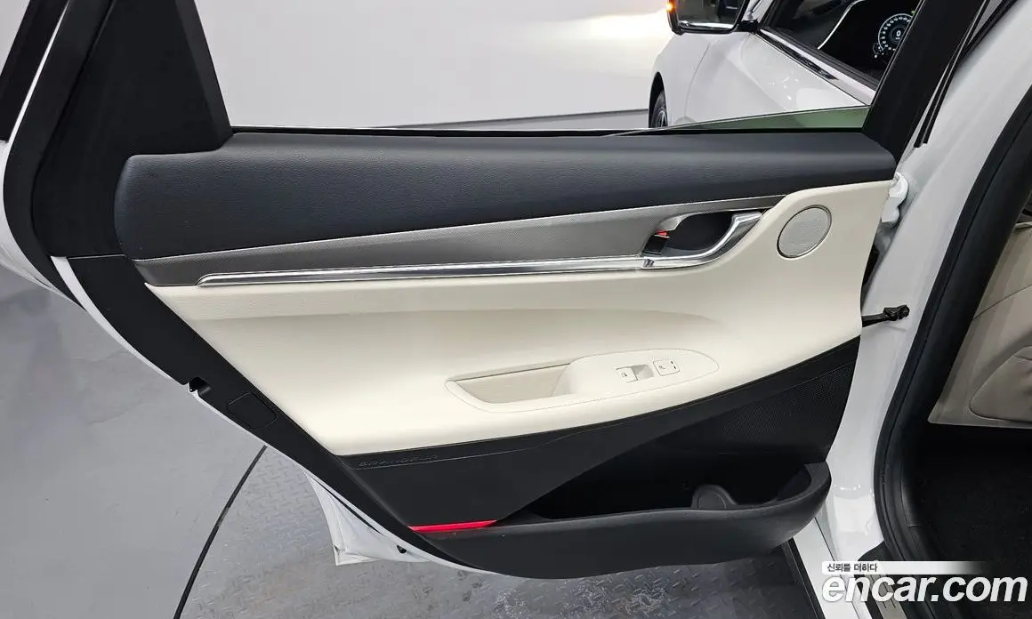 Hyundai Grandeur 2022 2.5 автомат (гидро), фото 15