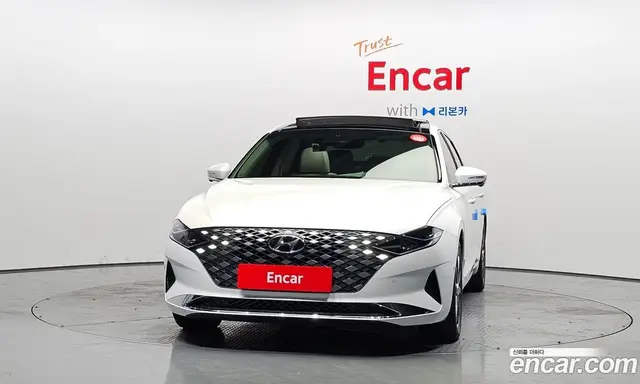 Hyundai Grandeur 2022 2.5 автомат (гидро), миниатюра 3