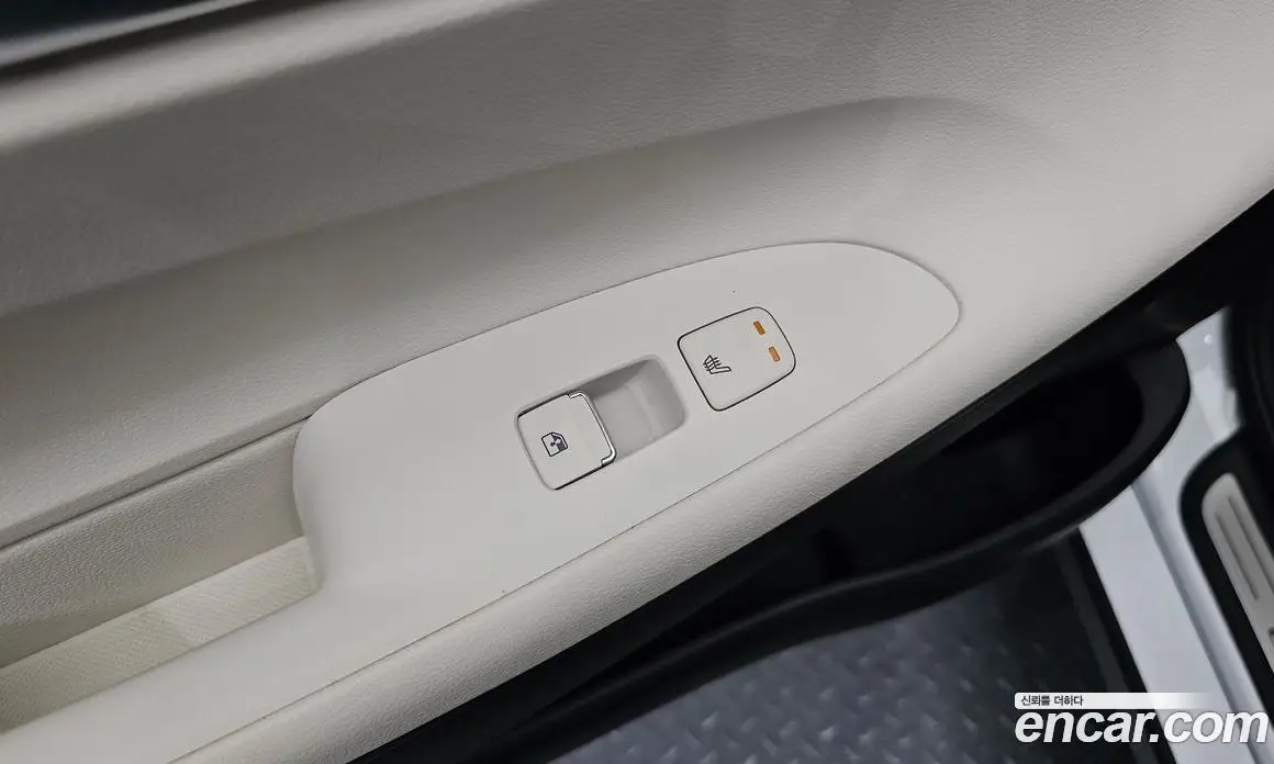 Hyundai Grandeur 2022 2.5 автомат (гидро), фото 25