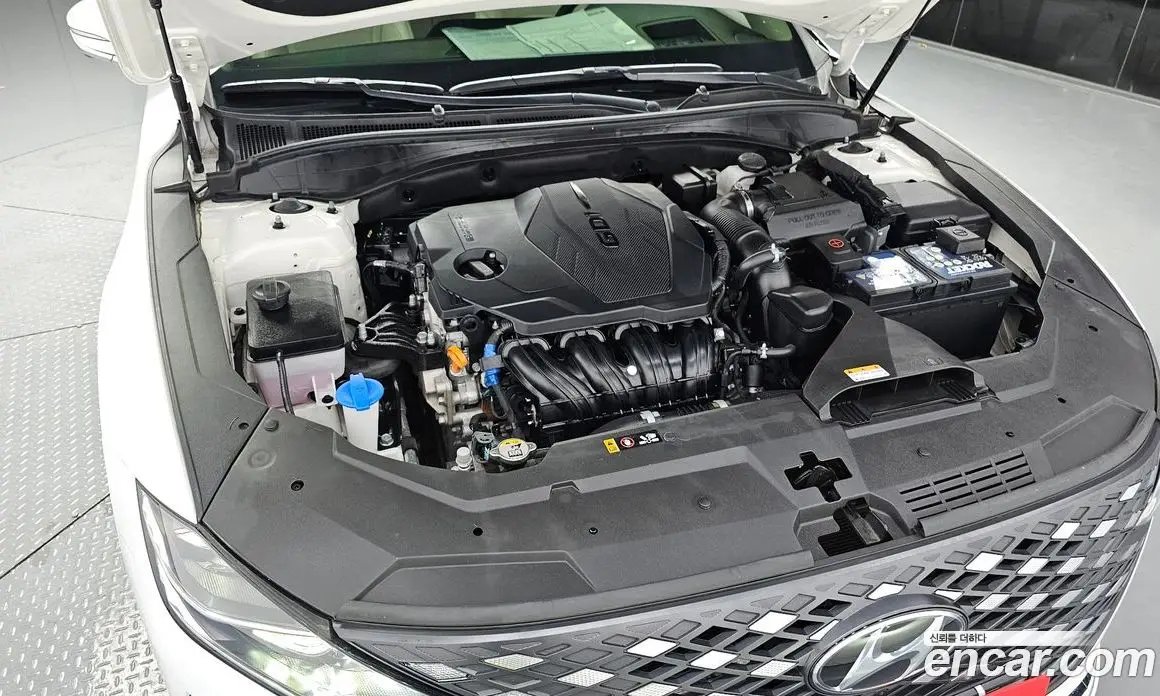 Hyundai Grandeur 2022 2.5 автомат (гидро), фото 6