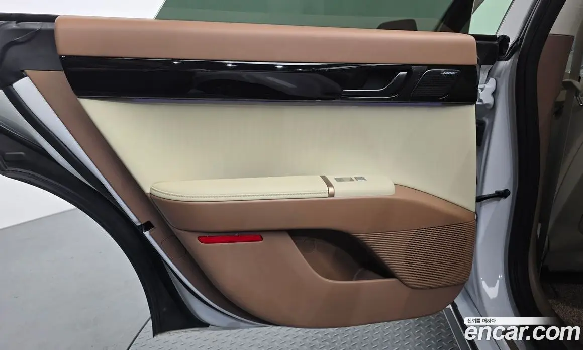 Hyundai Grandeur 2024 1.6 автомат (гидро), фото 14