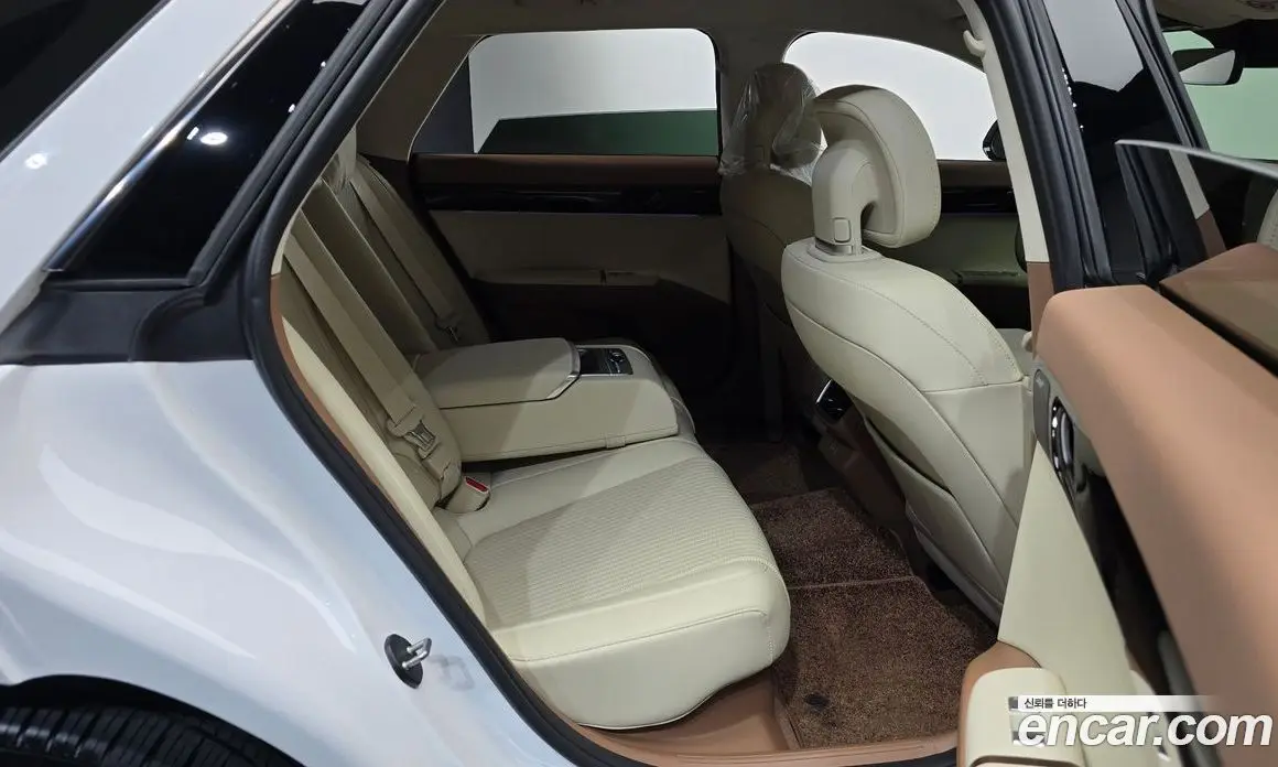 Hyundai Grandeur 2024 1.6 автомат (гидро), фото 16