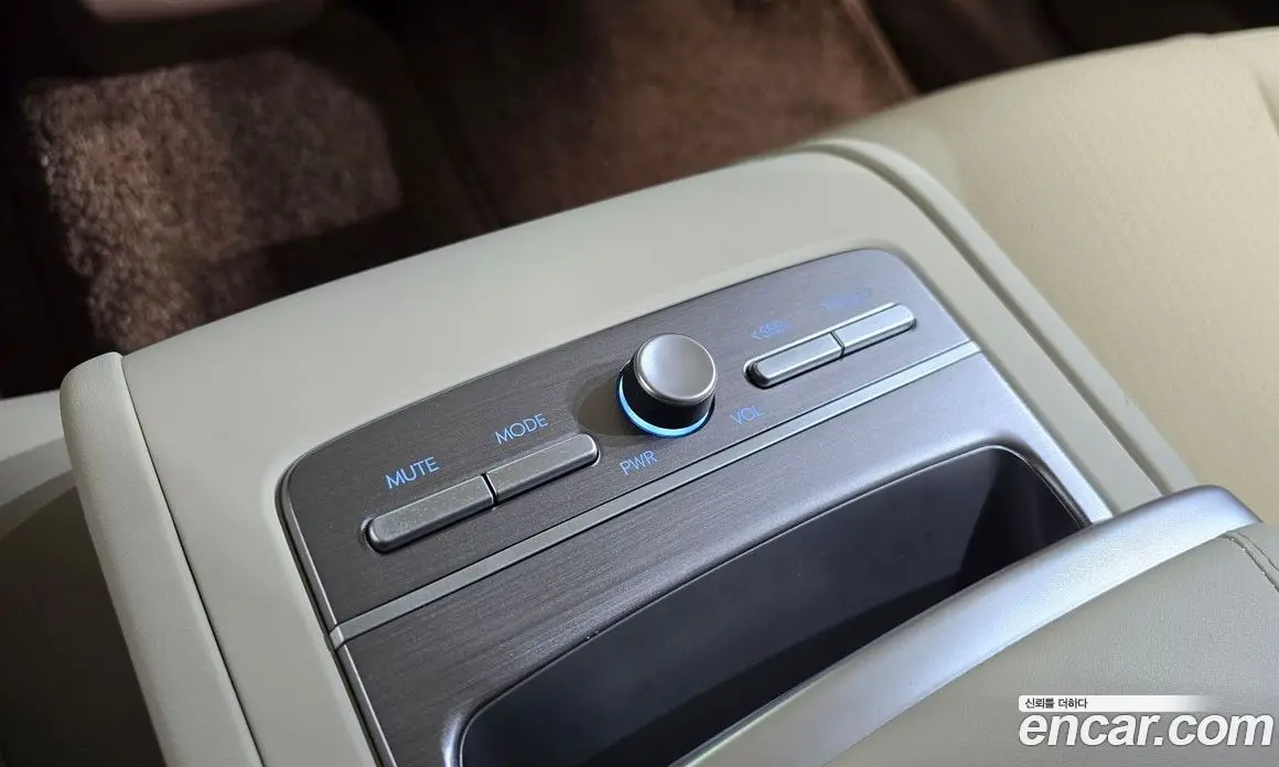 Hyundai Grandeur 2024 1.6 автомат (гидро), фото 33