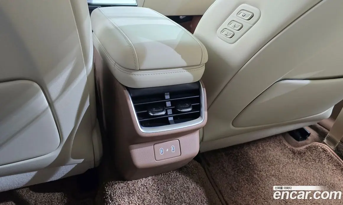 Hyundai Grandeur 2024 1.6 автомат (гидро), фото 38