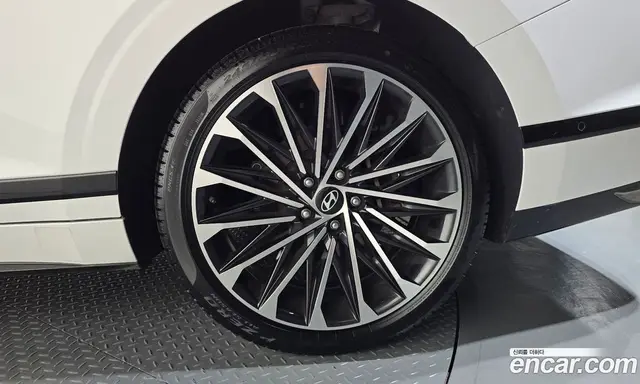 Hyundai Grandeur 2024 1.6 автомат (гидро), миниатюра 6
