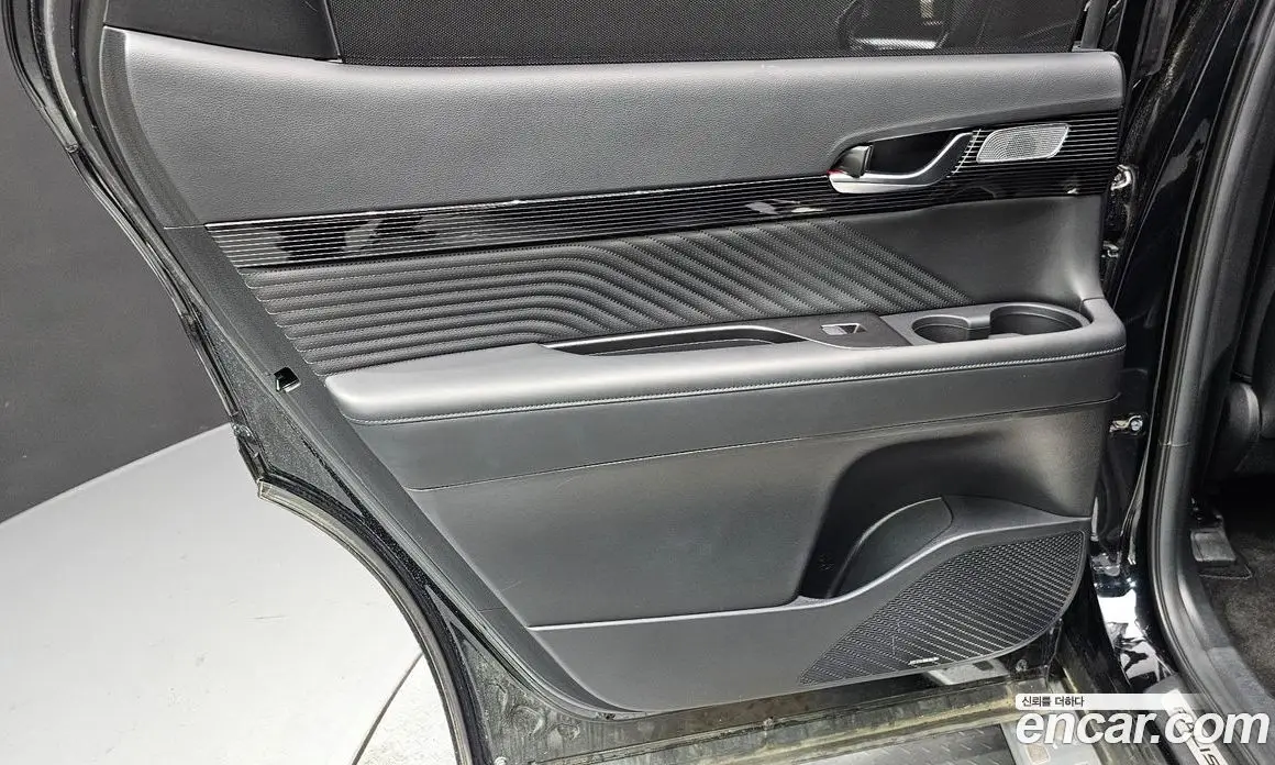 Hyundai Palisade 2024 3.8 автомат (гидро), фото 15