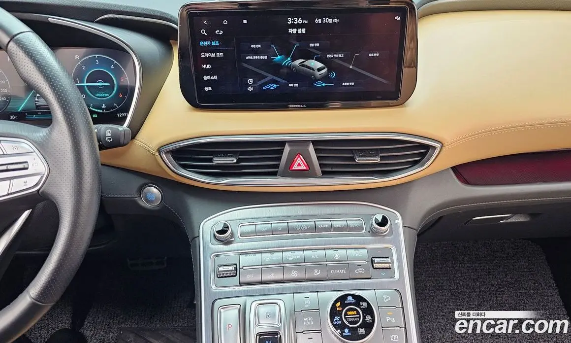 Hyundai Santa Fe 2021 2.2 автомат (гидро), фото 20
