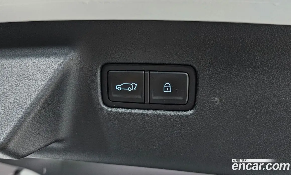 Hyundai Santa Fe 2023 1.6 автомат (гидро), фото 24