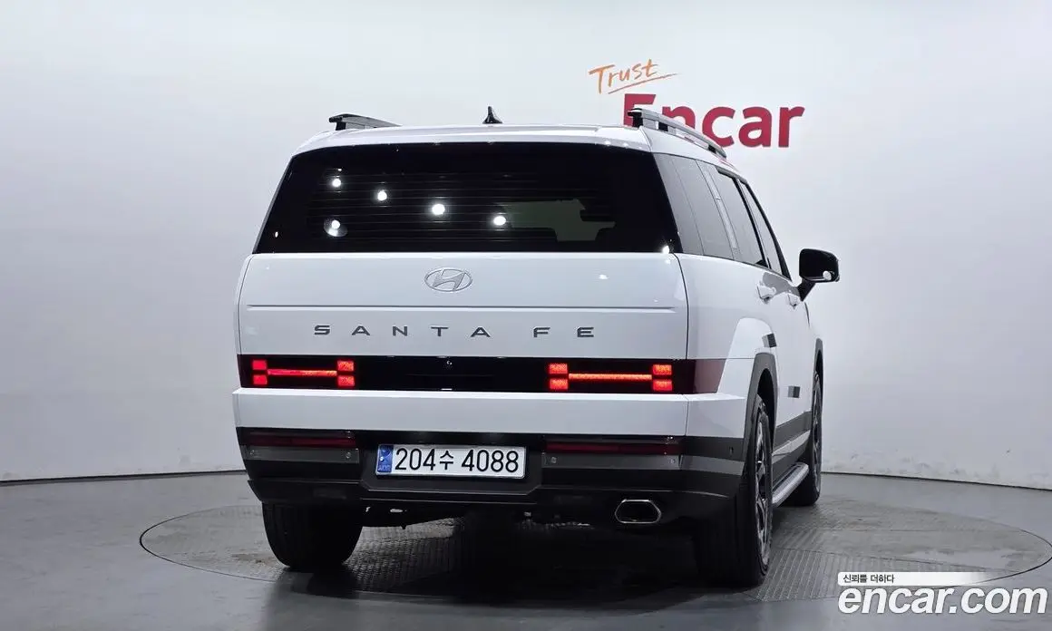 Hyundai Santa Fe 2024 2.5 автомат (гидро), фото 4 Hyundai Santa Fe 2024 2.5 автомат (гидро), фото 4