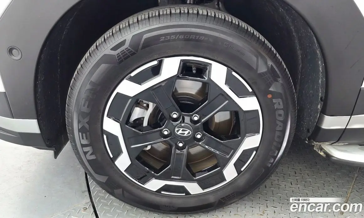 Hyundai Santa Fe 2024 2.5 автомат (гидро), фото 5 Hyundai Santa Fe 2024 2.5 автомат (гидро), фото 5