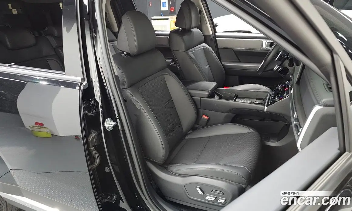 Hyundai Santa Fe 2024 2.5 автомат (гидро), фото 15