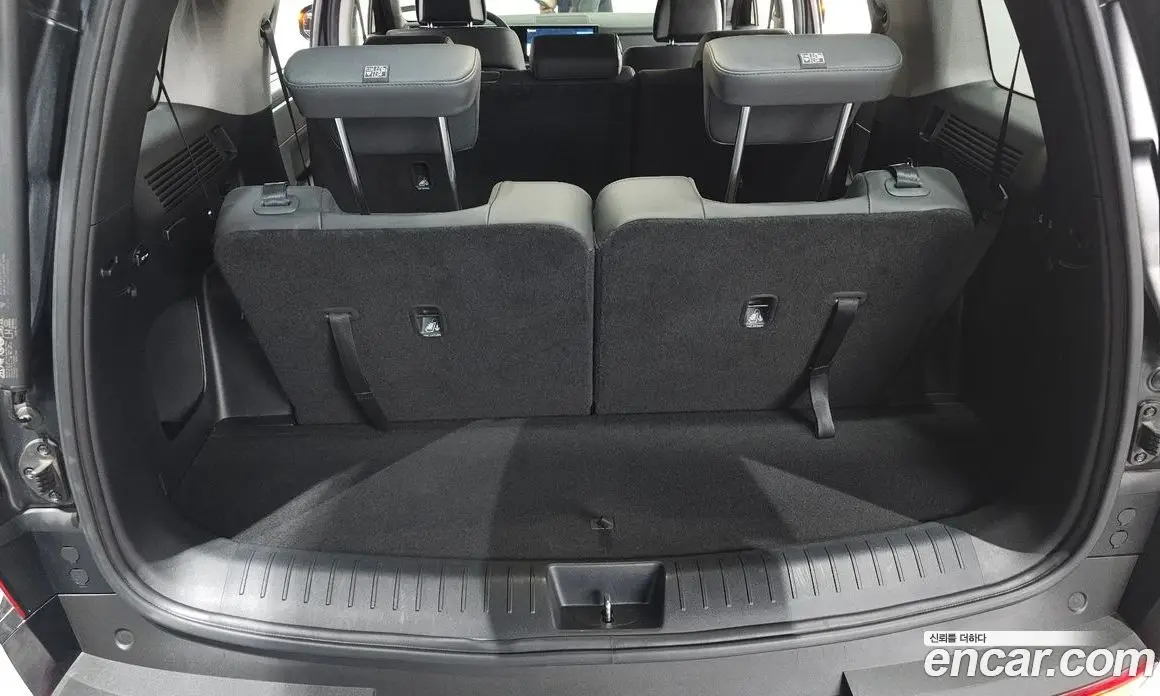 Hyundai Santa Fe 2024 2.5 автомат (гидро), фото 31