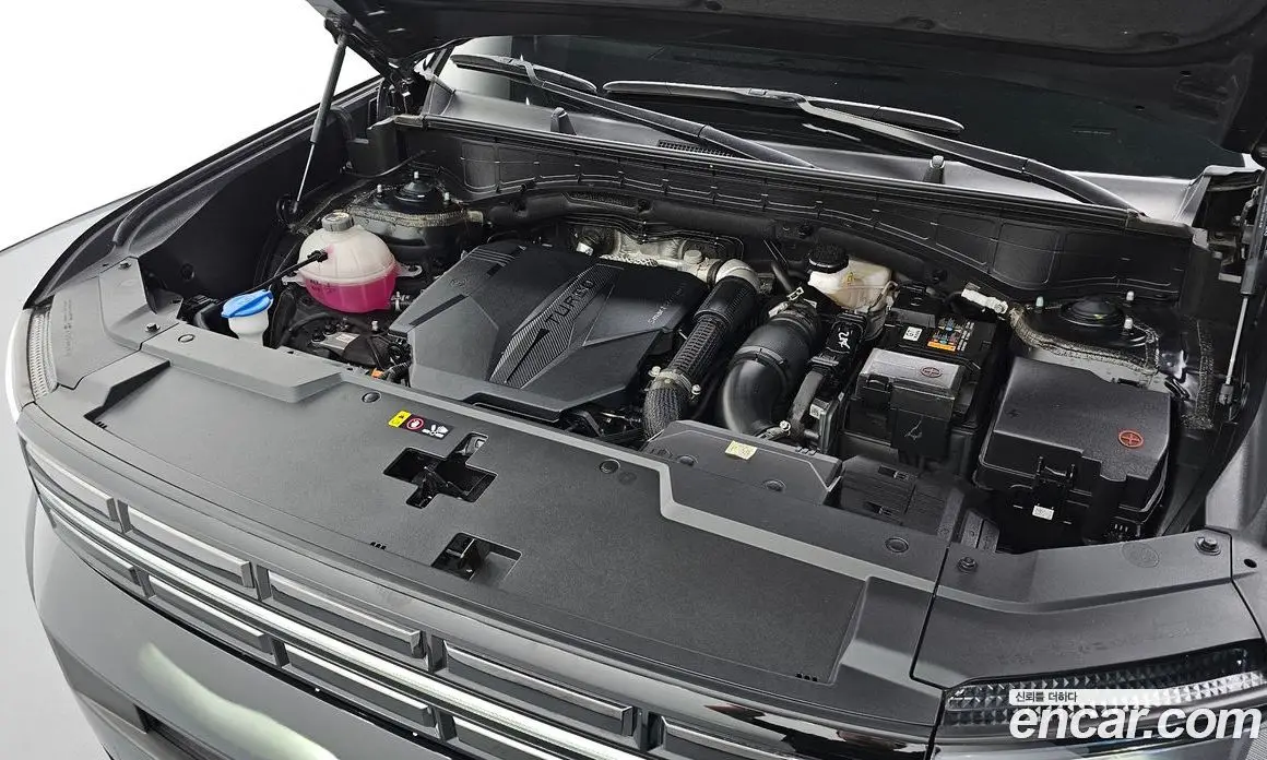 Hyundai Santa Fe 2024 2.5 автомат (гидро), фото 5