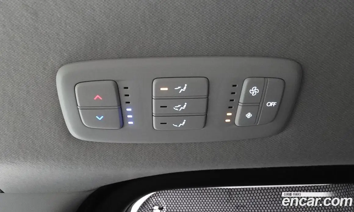 Hyundai Staria 2023 3.5 автомат (гидро), фото 33
