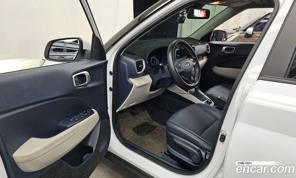 Hyundai Venue 2021 1.6 автомат (гидро), фото 13 Hyundai Venue 2021 1.6 автомат (гидро), фото 13