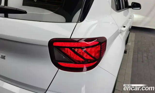 Hyundai Venue 2021 1.6 автомат (гидро), миниатюра 9 Hyundai Venue 2021 1.6 автомат (гидро), миниатюра 9