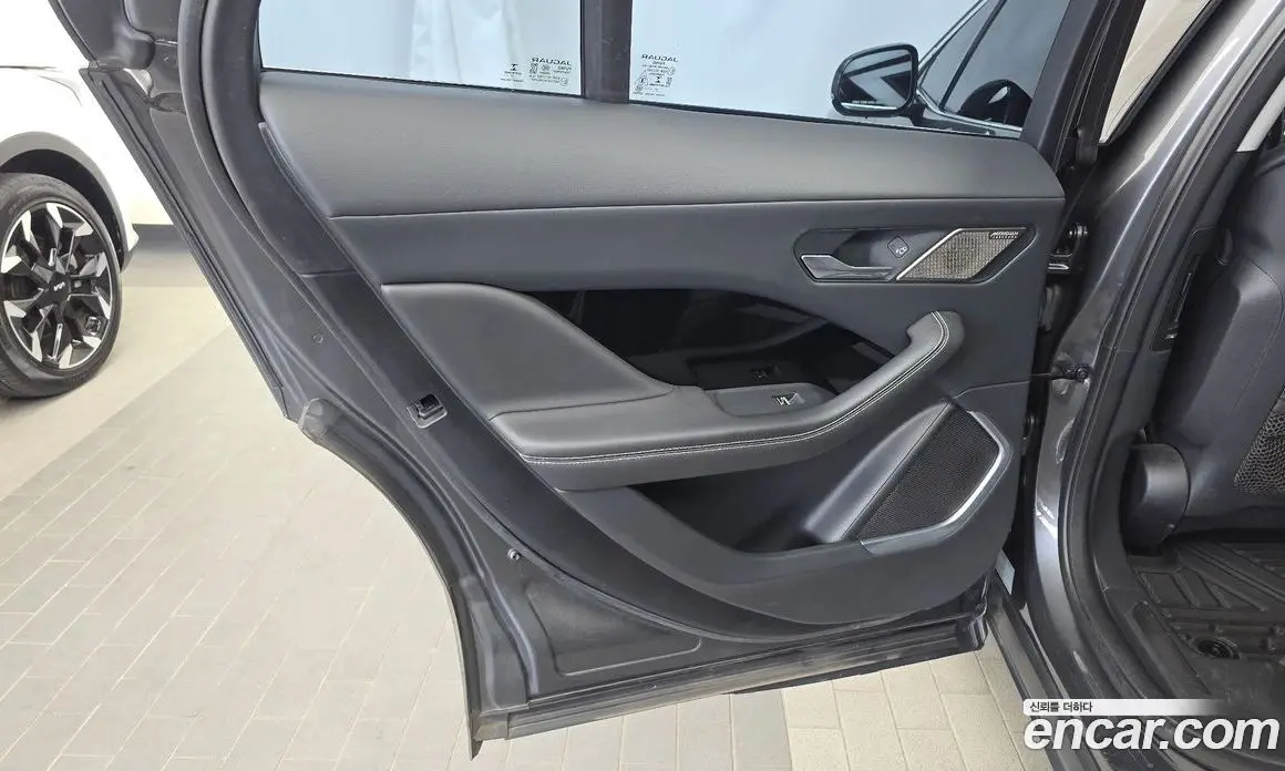 Jaguar I-Pace 2019 0.2 автомат (гидро), фото 15