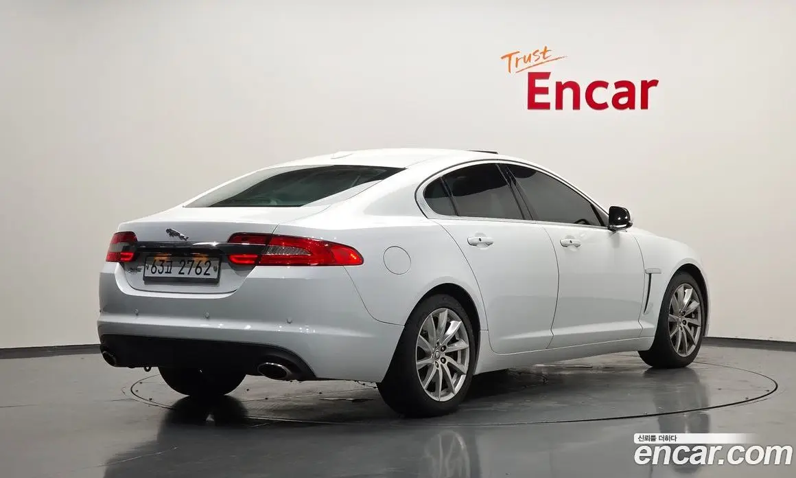 Jaguar XF 2011 3.0 автомат (гидро), фото 2 Jaguar XF 2011 3.0 автомат (гидро), фото 2