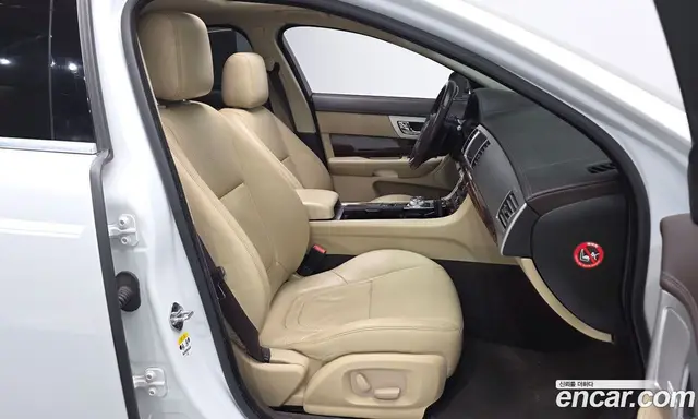 Jaguar XF 2011 3.0 автомат (гидро), миниатюра 11 Jaguar XF 2011 3.0 автомат (гидро), миниатюра 11
