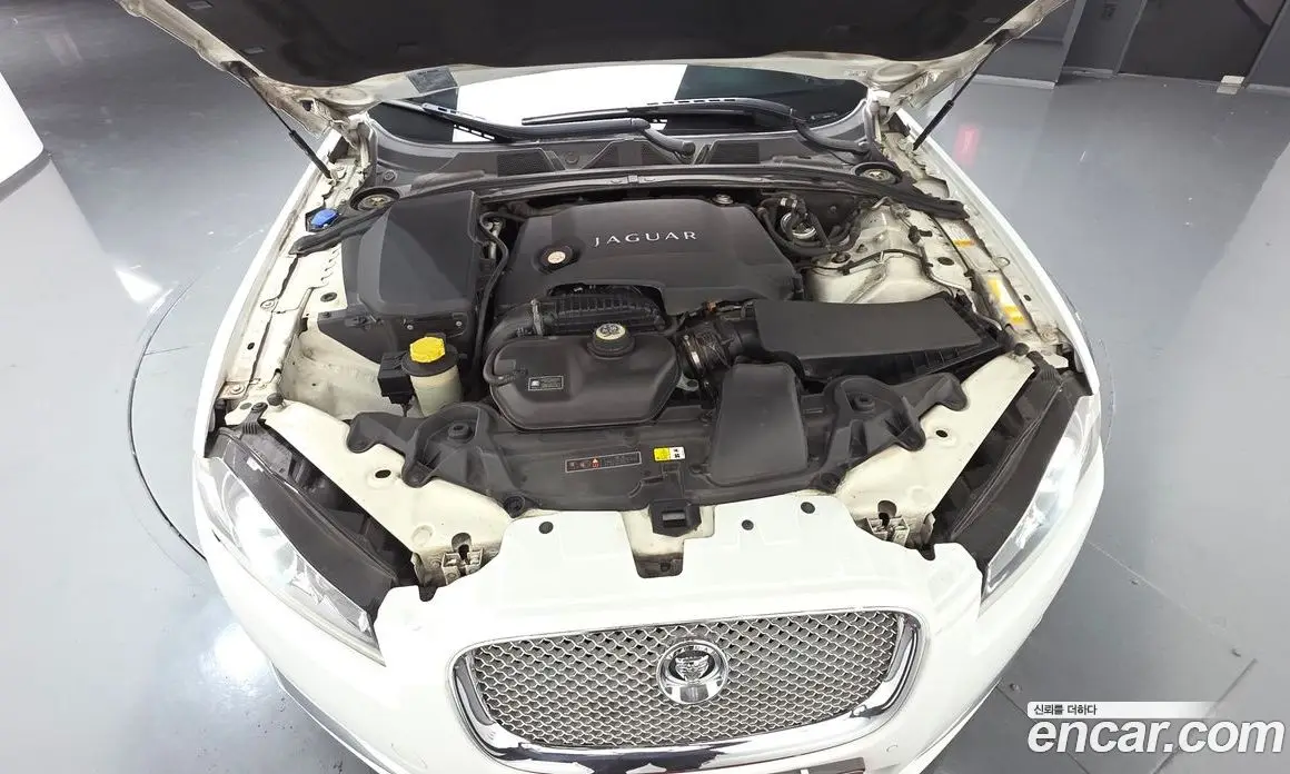 Jaguar XF 2011 3.0 автомат (гидро), фото 6 Jaguar XF 2011 3.0 автомат (гидро), фото 6