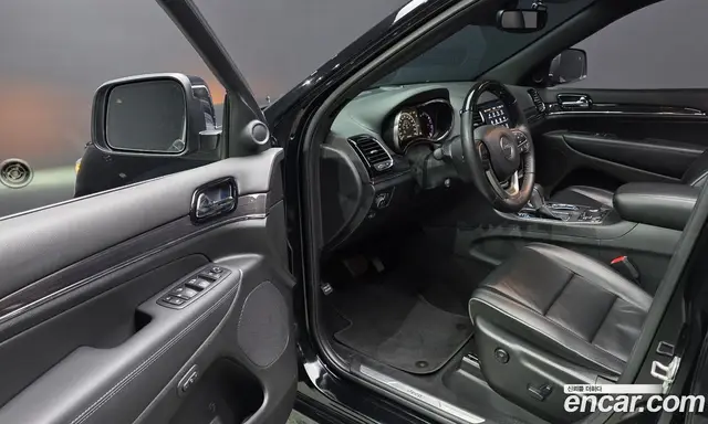Jeep Cherokee 2020 3.6 автомат (гидро), миниатюра 12
