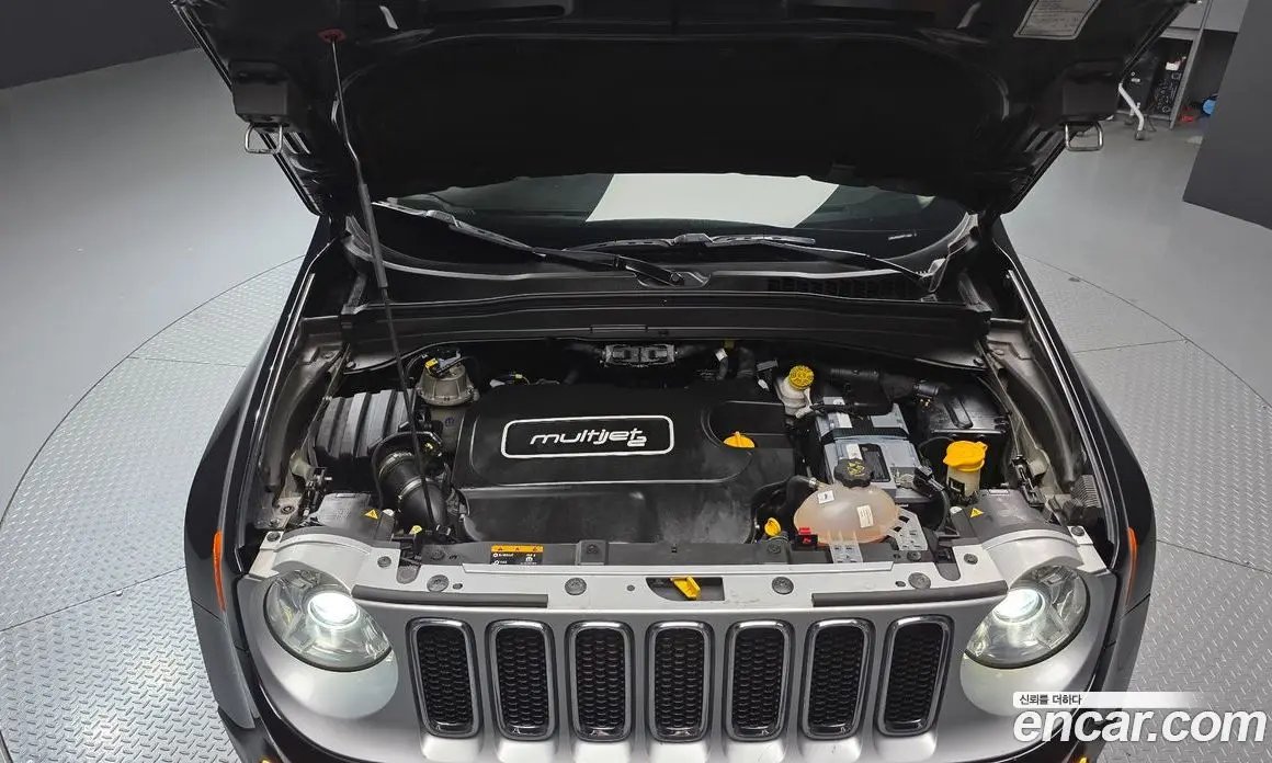 Jeep Renegade 2017 2.0 автомат (гидро), фото 6 Jeep Renegade 2017 2.0 автомат (гидро), фото 6